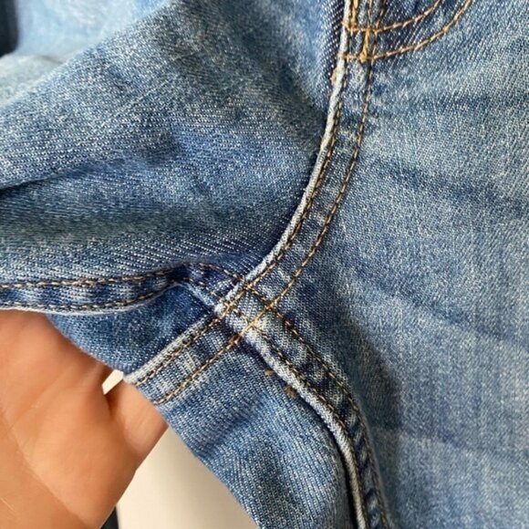 Everlane mid-rise medium wash jeans - Picture 9 of 11